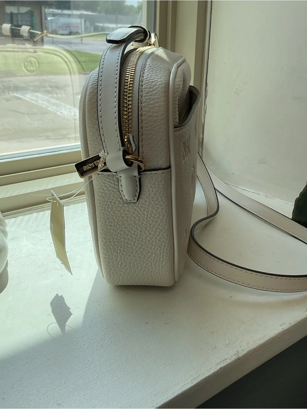 Michael Kors NWT Jet Set Travel Large Logo Debossed Camera Crossbody Bag